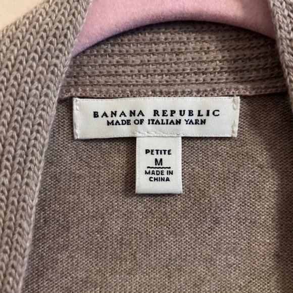 Banana republic Italian yarn cardigan size M wool and cashmere - Picture 2 of 7